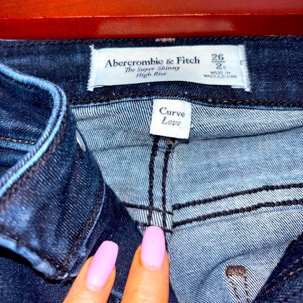 Abercrombie The Super Skinny Jeans